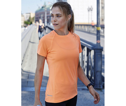 Teejays Cool-Dry T-shirt
