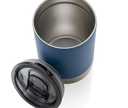Mugg i återvunnet stål
